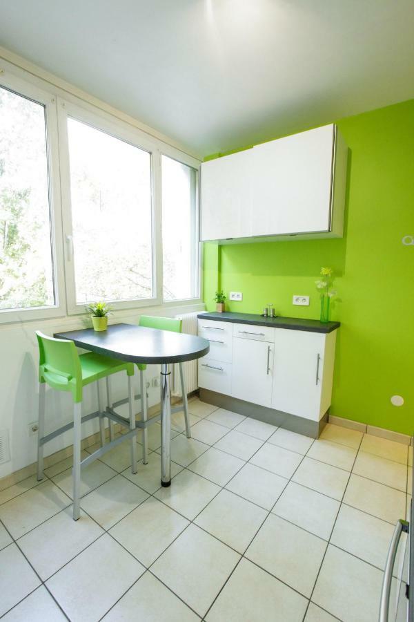 Le Célestay Villeurbanne Exterior foto