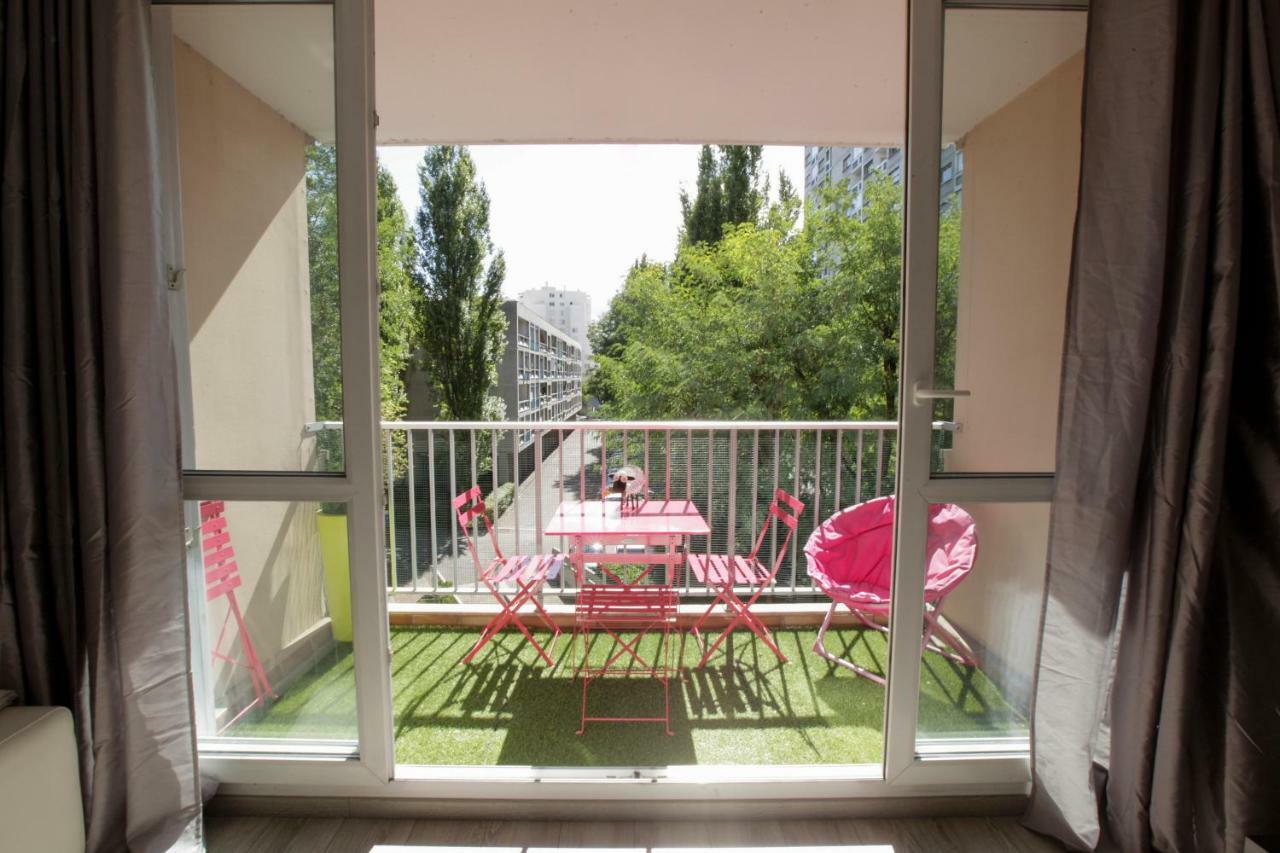 Le Célestay Villeurbanne Exterior foto