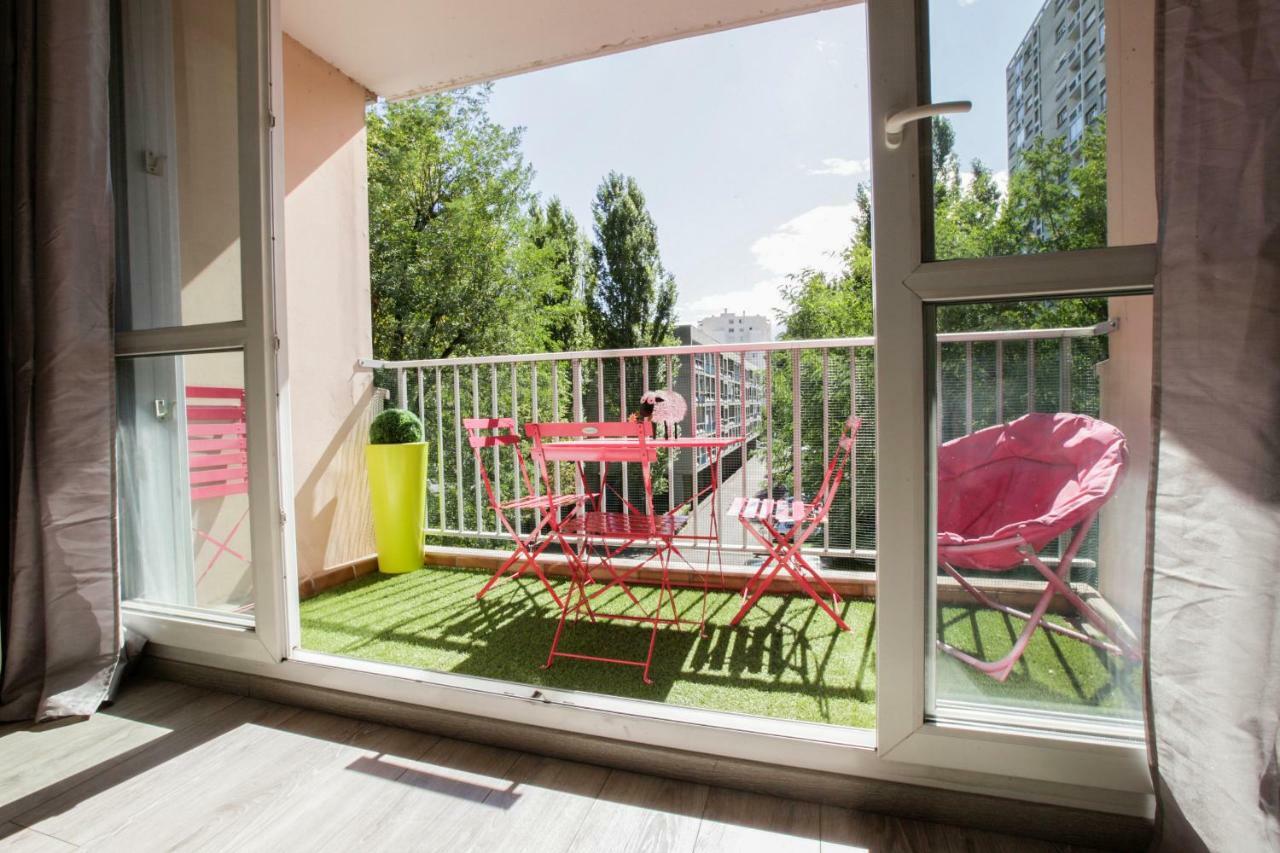 Le Célestay Villeurbanne Exterior foto