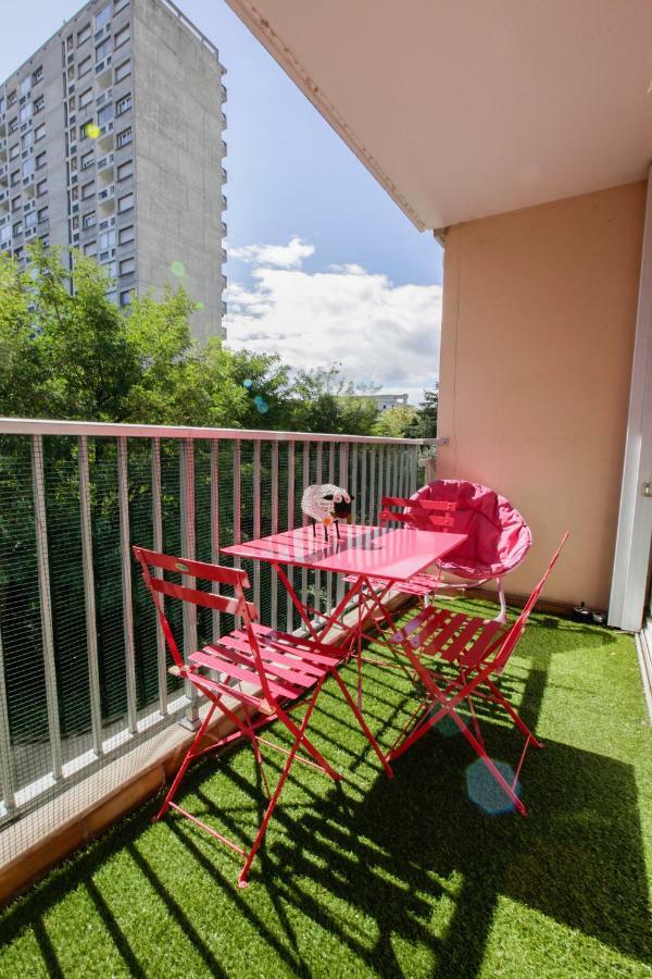 Le Célestay Villeurbanne Exterior foto